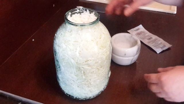 Капуста на зиму как свежая. Капуста БЕЗ СОЛИ, САХАРА и УКСУСА смотреть онлайн