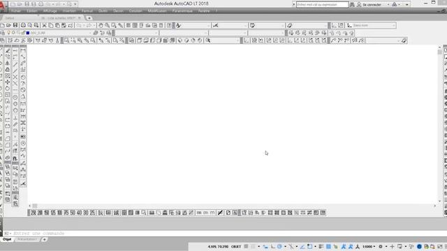 40 Presentation Problemes BUGS AutoCAD AutoCAD LT Publication AUTO Ouvrir avec VUE initiale смотреть онлайн