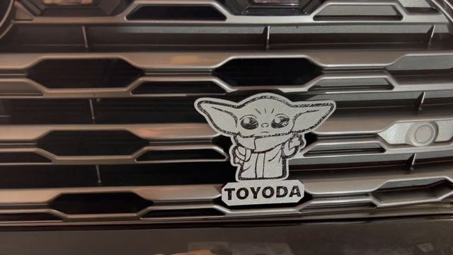 Toyota RAV4 Badge Overview - Easy Installation! смотреть онлайн