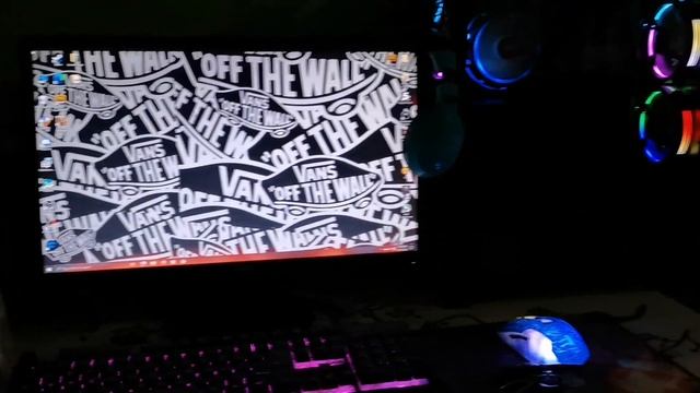 CORE i5 7400 | RX570 | DARK FLASH CASE смотреть онлайн