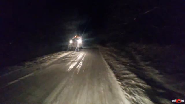 Горная дорога ночью. Крым. Декабрь смотреть онлайн