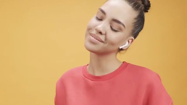 Biz o'zimiz qulog'imizni tamom qilamiz. Naushnik haqida uzbek tilida foydali video. смотреть онлайн