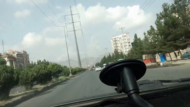 Поездка из центра Кабула в район Хайр Хана Часть2 смотреть онлайн