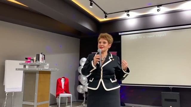 ПРОЦЕДУРА ПЛАСТИКА БЕЗ НОЖА Одесса ноябрь 2018.Инесса Шапошник смотреть онлайн