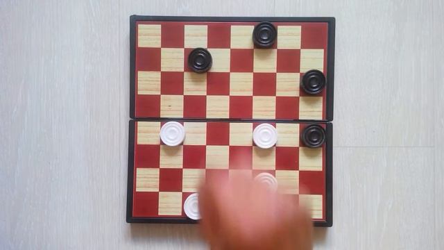 Шашки №8. Найдите сложный выигрыш белыми смотреть онлайн