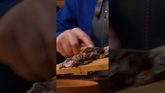 Грузинская яичница с сердцем в печи смотреть онлайн