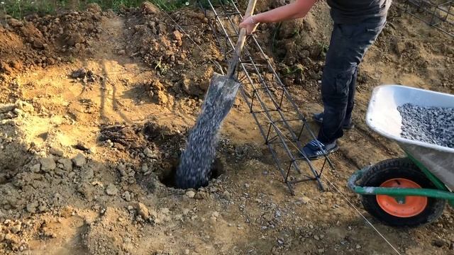 Фундамент на буронабивных сваях с применением несъемной опалубки. Село Мостовское, Свердловская обл смотреть онлайн