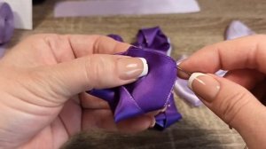 МАСТЕР-КЛАСС: СОЗДАНИЕ НОВОГОДНЕГО БАНТИКА НА ЁЛОЧНЫЙ ШАРИК (НОВОГОДНИЙ ДЕКОР СВОИМИ РУКАМИ)