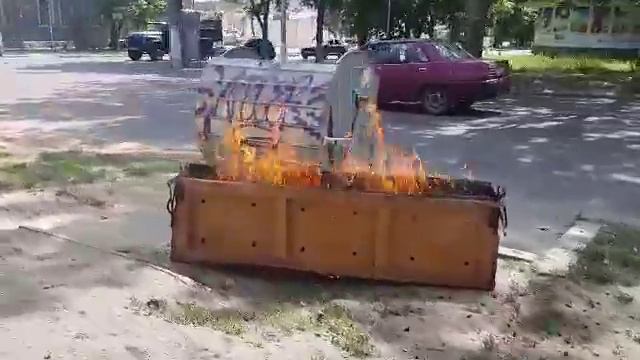 0512: горит диван смотреть онлайн