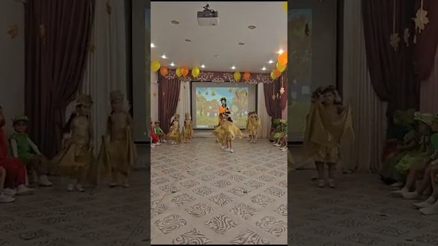 Праздник Осени старшая группав детском саду г. Павлодар Казахстан смотреть онлайн