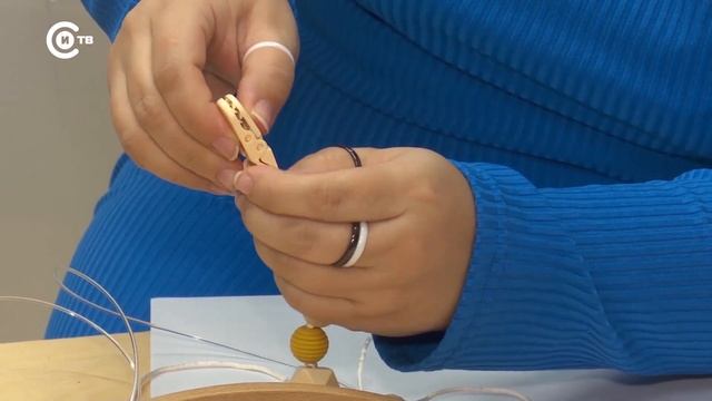 Новоуренгойские мастерицы вяжут для малышей-торопыжек