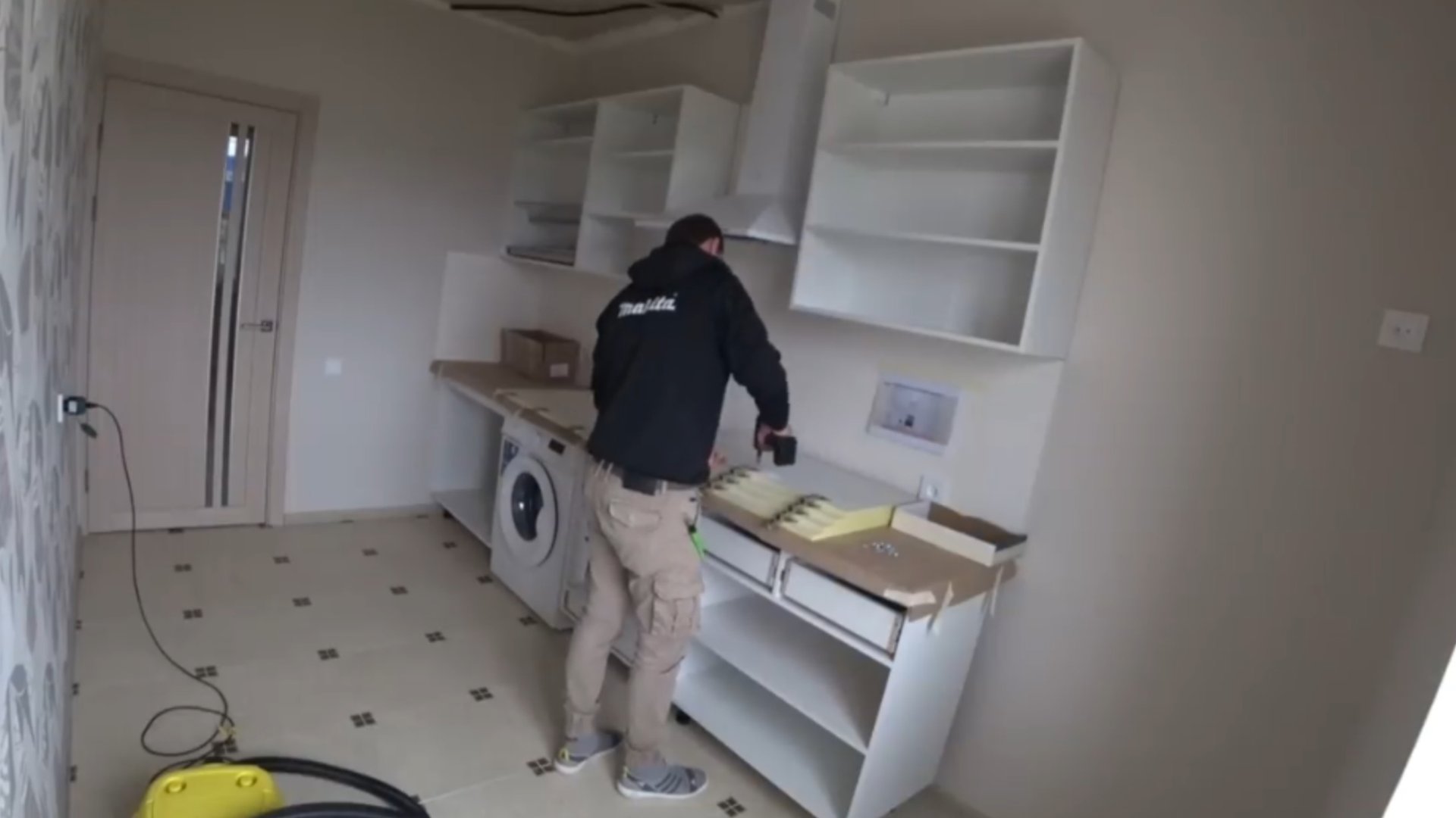 Выпуск 3 / Сборка Шести кухонь  на одном обьекте.