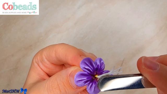 Светлого Праздника Пасхи! Декоративные Пасхальные яйца своими руками Канзаши мк Cobeads смотреть онлайн