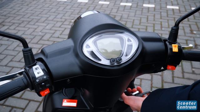 DE PRIMEUR - SYM FIDDLE 4 (IV) 2021 - REVIEW MET ALLE DETAILS!