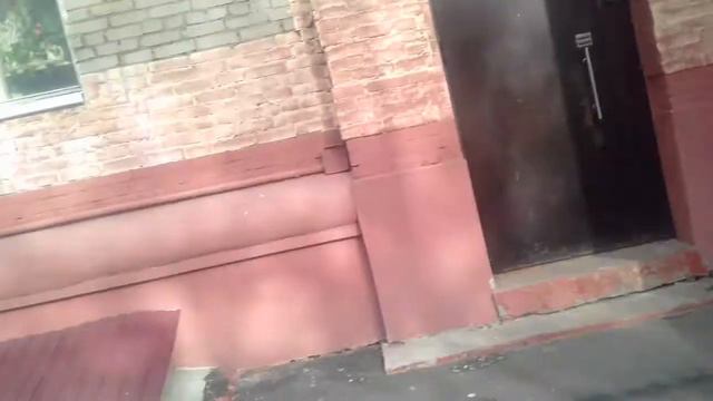 Москва. Как живут зажратые москвичи. Собянинские скамейки и "забота" о москвичах))). смотреть онлайн