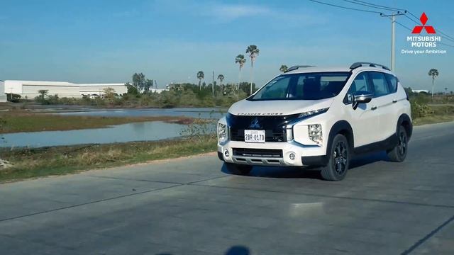 Mitsubishi Xpander Cross 2022 ឃើញភ្លាមទាក់ភ្នែក មើលយូរកាន់តែទាក់ចិត្ត ! смотреть онлайн