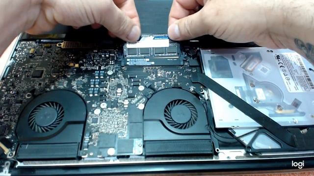 Apple Macbook Pro 15 Upgrade Memroy 16 Gb