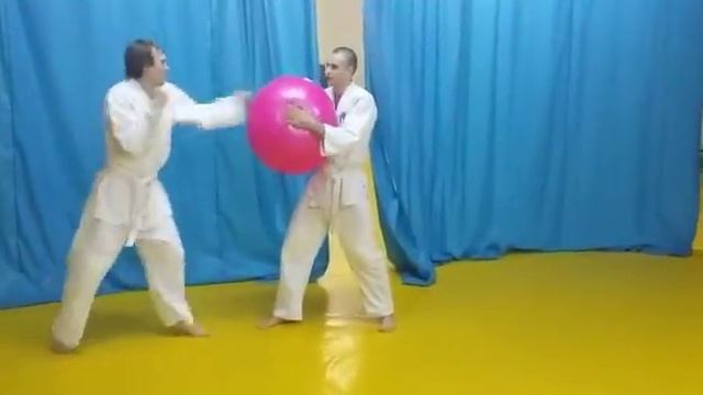 Система "ЛЮБОДАР"/РУКОПАШНЫЙ БОЙ: Раз, два, "Панкрат" смотреть онлайн