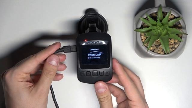 CHORTAU Dash Cam | Как вставить карту памяти в видеорегистратор CHORTAU Dash Cam смотреть онлайн