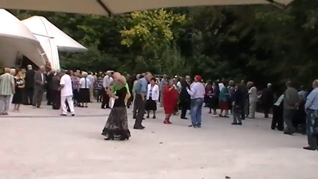 Танцы в Сокольниках. смотреть онлайн