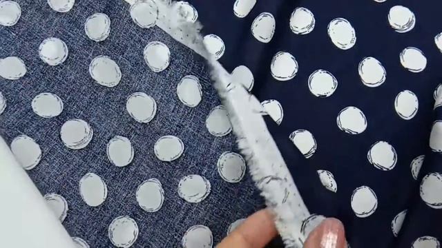 43-6128 Штапель, белый горох на синем фоне