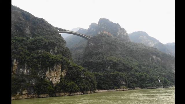2011 HD Chine_10 Yang tse kiang barrage 3 gorges Xiling Yichiang.WMV смотреть онлайн