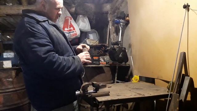 Cтанина для болгарки из подручных средств. смотреть онлайн