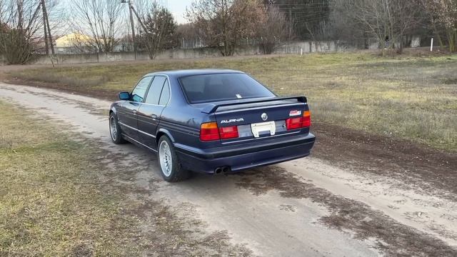 BMW E34 УНИЖАВШАЯ Ferrari: Alpina B10 Biturbo смотреть онлайн