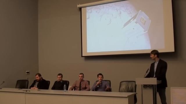 Встреча с разработчиками лунного микроспутника в Музее космонавтики смотреть онлайн