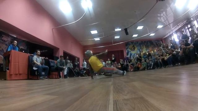 МАКСИМ (DOMINANT CREW) VS ??? VS ??? VS ??? | ОТБОР | PARTY JAM 2013 | АЛЕКСАНДРОВ смотреть онлайн
