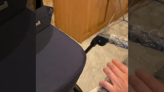 Коляска inglesia! И немного одежды. смотреть онлайн