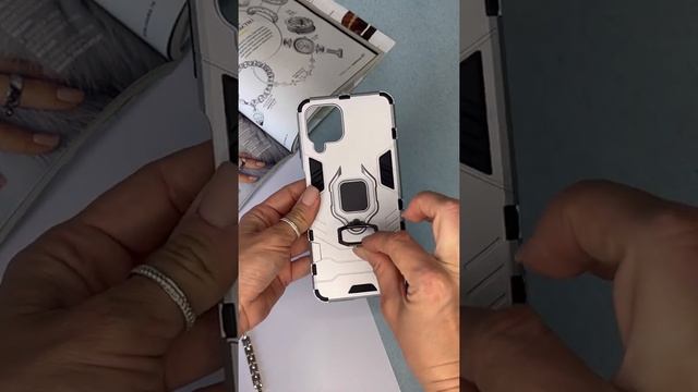 Противоударный чехол (Серебристый) смотреть онлайн