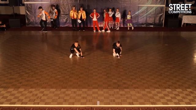 Dance Integration 2019 «Street Competitions» - 073 - Хип-хоп дуэты дети финал смотреть онлайн
