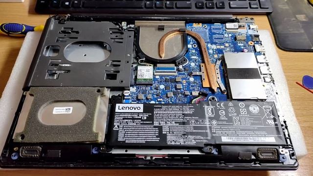 Lenovo 330 на N4000 - "рабочая лошадка" от 7000руб смотреть онлайн