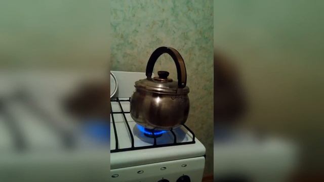 ЧАЙНИК КИПИТ! - Прикол