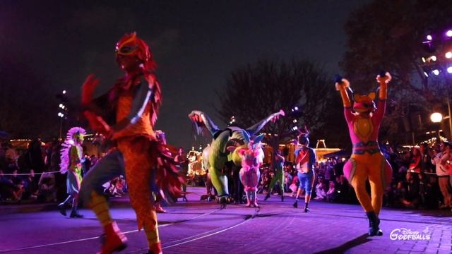 Magic Happens! Parade [Main Street USA] - Disneyland Resort Anaheim ?? смотреть онлайн