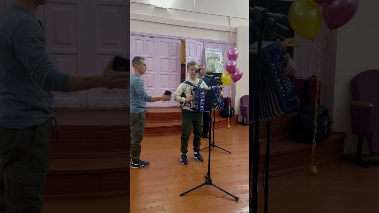 Никита Ронжин #гармонист #ронжин #играйгармонь смотреть онлайн