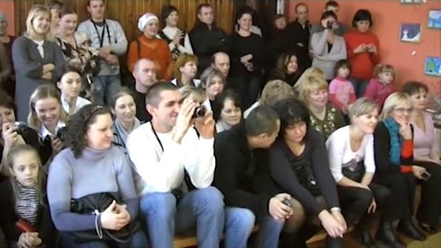 "Новорічна казка" у садку смотреть онлайн