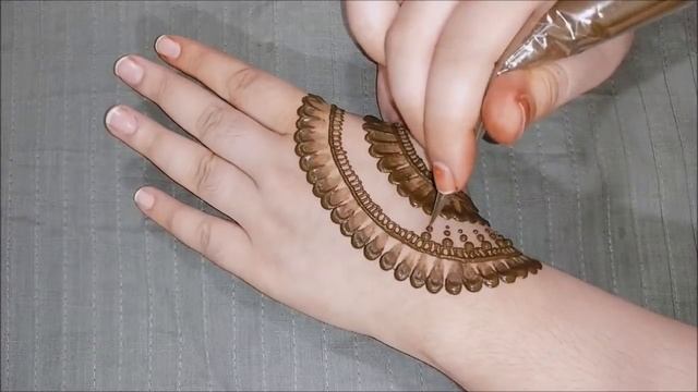 Easy Simple Mehndi Design Back Hand | New Cotton Bud Mehndi Design Trick | Mehendi Designs смотреть онлайн
