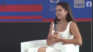 VK Fest - Камила Валиева (Полное интервью)