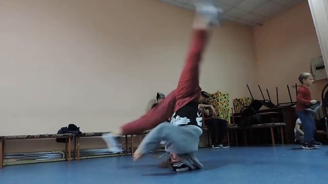 Headspin 20 04 19 Рекорд B Girl J Mark 40 оборотов смотреть онлайн