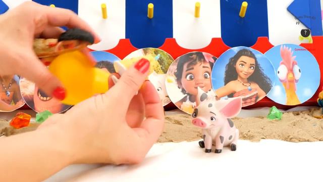 Disk Drop Game Hour Long Compilation: DreamWorks Trolls, Disney Moana, Beauty & The Beast Movie Toy смотреть онлайн