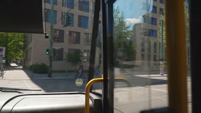 Germany, Berlin, bus 247 ride from Gesundbrunnen to Bernauer Straße смотреть онлайн