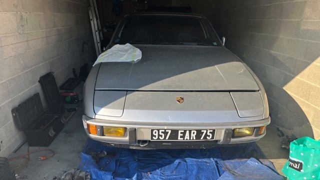 PORSCHE 924 RESTAURATION PARTIE 1 смотреть онлайн