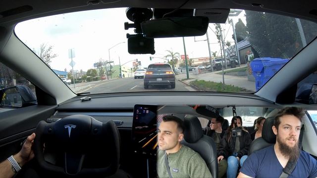 Tesla Owners Try FSD City Streets Beta for First Time! | Customer Reactions! Ep 34 смотреть онлайн