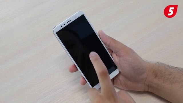 Обзор смартфона HONOR 7C