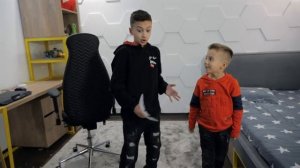 Артур УСТРОИЛ Брату ВЕСЕЛЬЕ Дома! #shorts