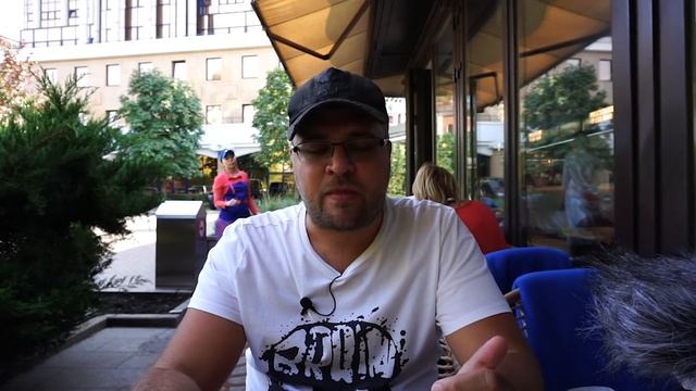 Обзор YumYum Sushi Burger в Балчуг Гастромаркет Москва. Стритфуд от Максима Волкова;) #PRostoEda