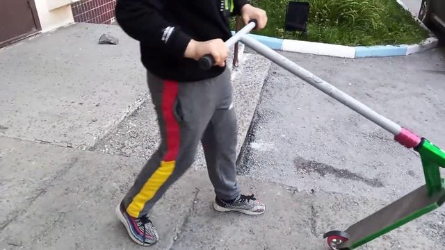 ОБЗОР НАШИХ ТРЮКОВЫХ САМОКАТОВ смотреть онлайн