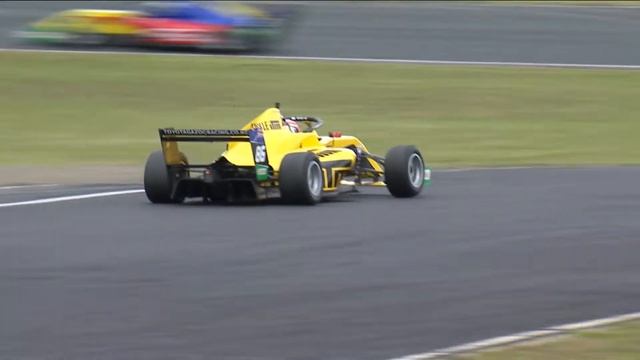 2021 Castrol Toyota Racing Series Race 1 Highlights | 2021 New Zealand Grand Prix смотреть онлайн